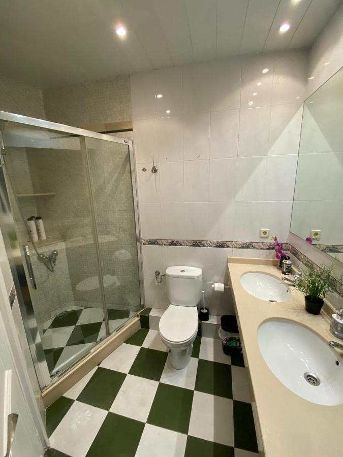 Rooms Tetu Barcelona Ngoại thất bức ảnh