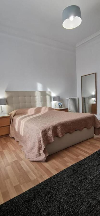 Rooms Tetu Barcelona Ngoại thất bức ảnh
