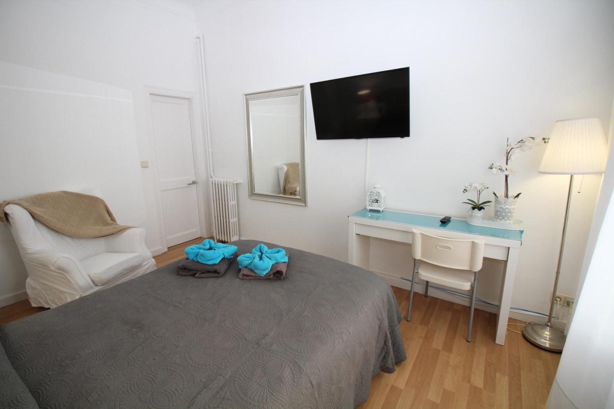 Rooms Tetu Barcelona Ngoại thất bức ảnh