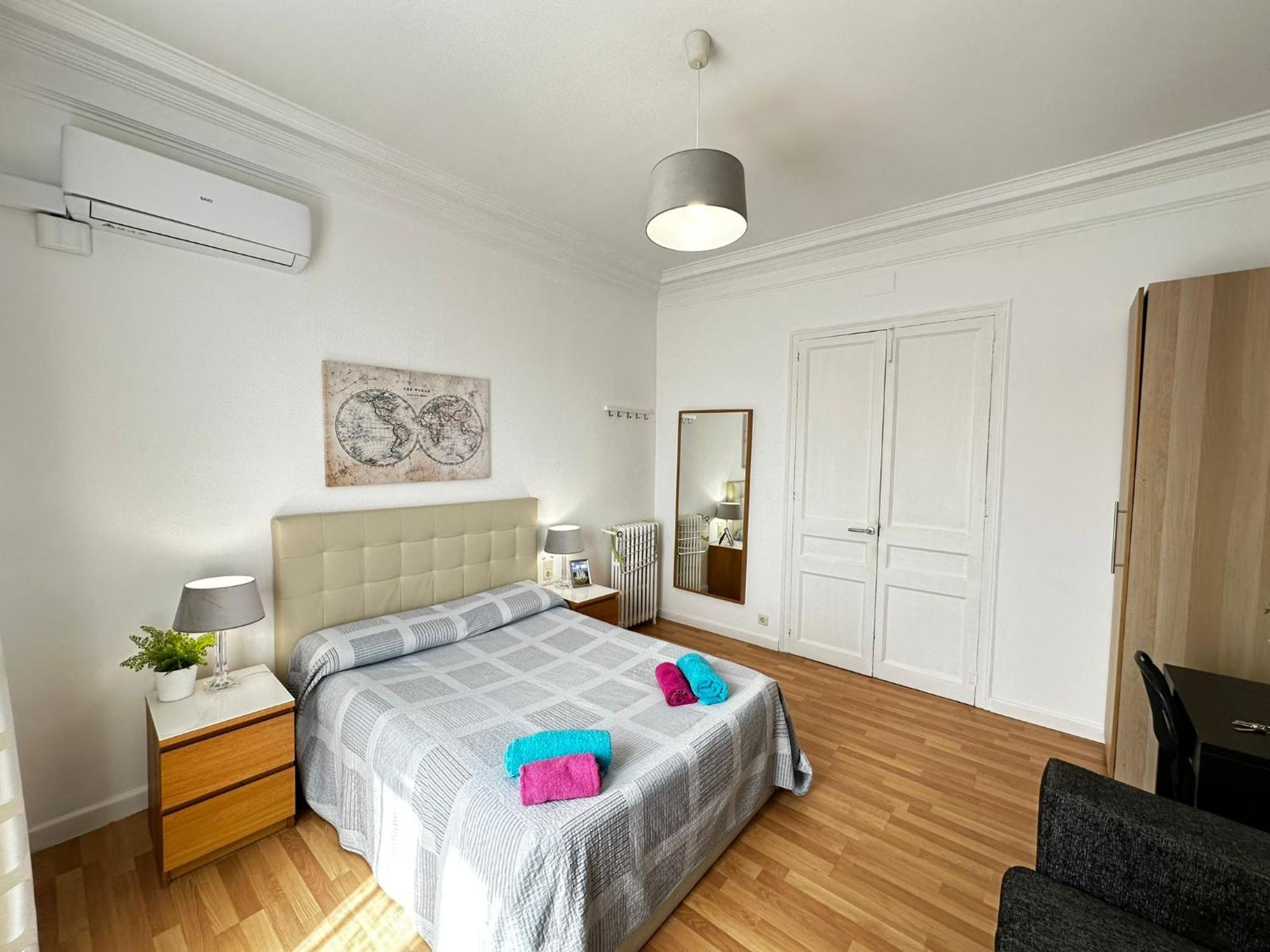 Rooms Tetu Barcelona Ngoại thất bức ảnh